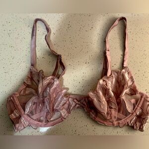Fleur du Mal Blush Embroidered Lace Bra